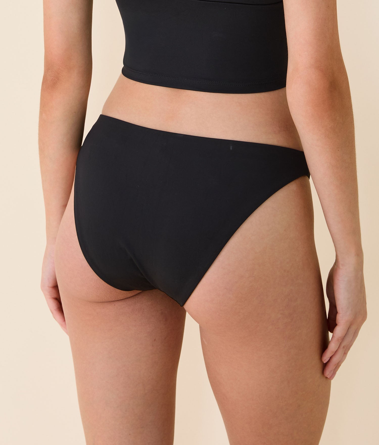 Ekolojik Naylon Siyah İmza Bikini Altı - Şık ve Rahat