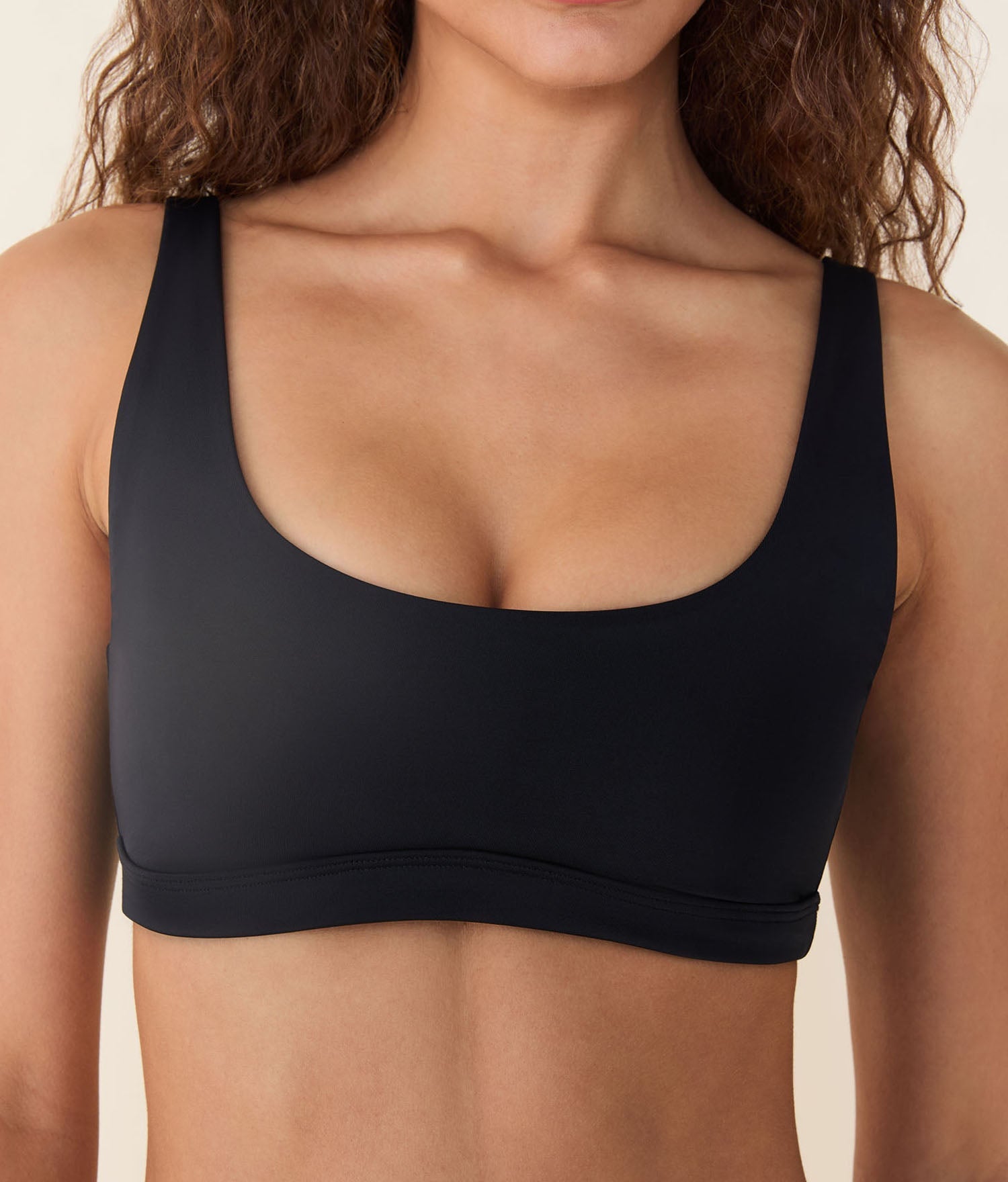 Ventura Ekolojik Naylon Bikini Üstü - Siyah Renk
