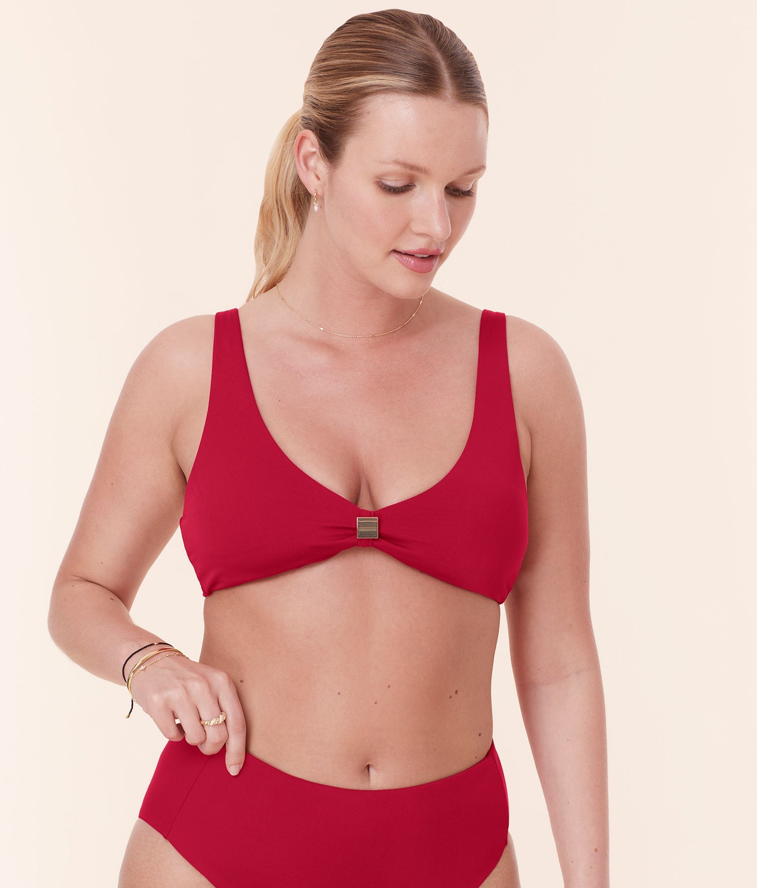Ekolojik Naylon Dalia Garnet Bikini Üstü - Şık ve Rahat
