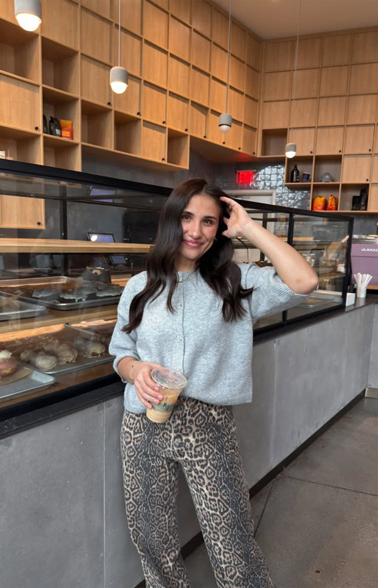 Brunet Leopar Desenli Düz Paça Kot Pantolon