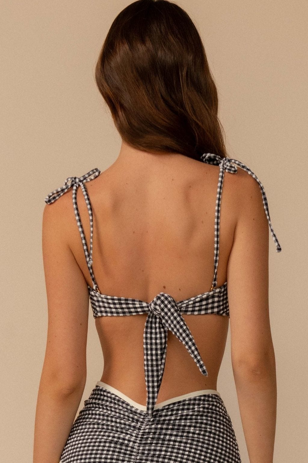 Şık Siyah Beyaz Mikro Gingham Bağcıklı Bikini Üstü