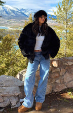 Charli Orta Yıkama Denim Zımbalı Düşük Bel Bol Paça Jean