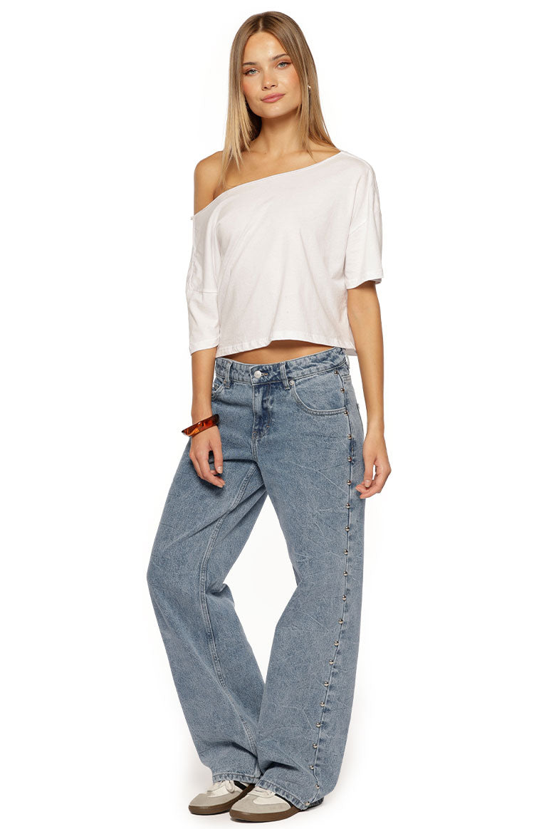 Charli Orta Yıkama Denim Zımbalı Düşük Bel Bol Paça Jean