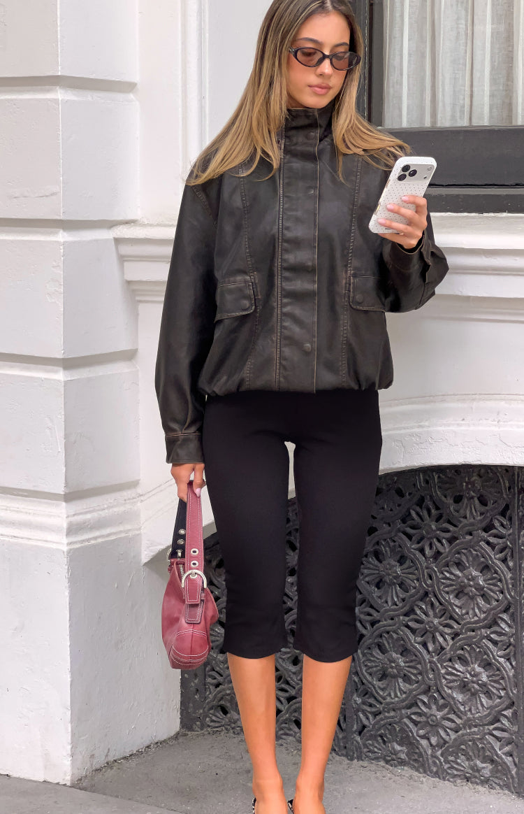 Şehir Işıkları Siyah Jersey Capri Pantolon
