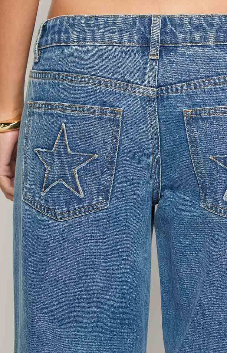 Clara Yıldız Orta Yıkama Denim Düşük Bel Jean