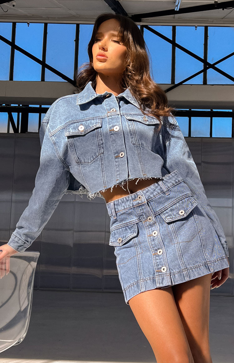 Helena Orta Yıkama Denim Kısa Ceket