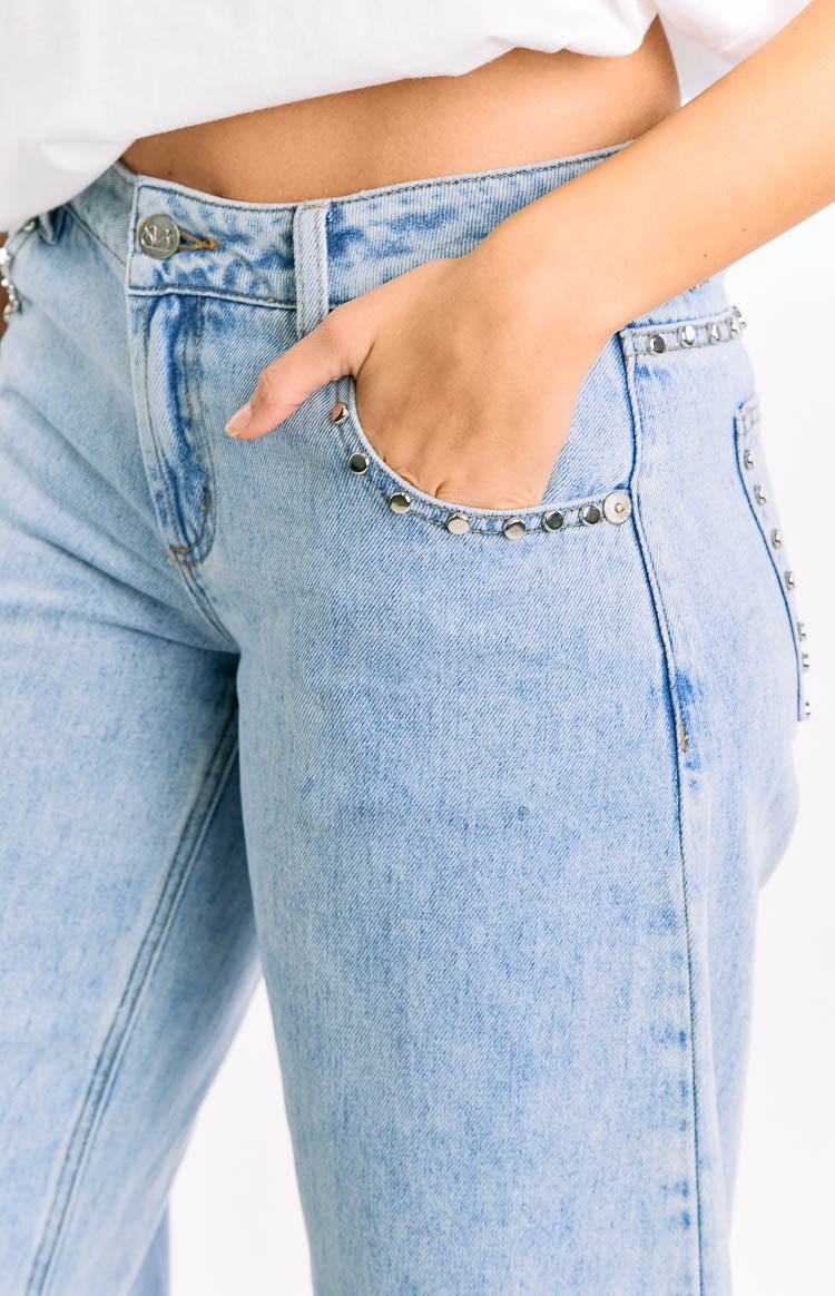 Jannina Açık Yıkama Denim Taşlı Düşük Bel Kot Pantolon