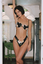 Liz Çiçekli Lulu Zigzag Dikiş Bikini Altı