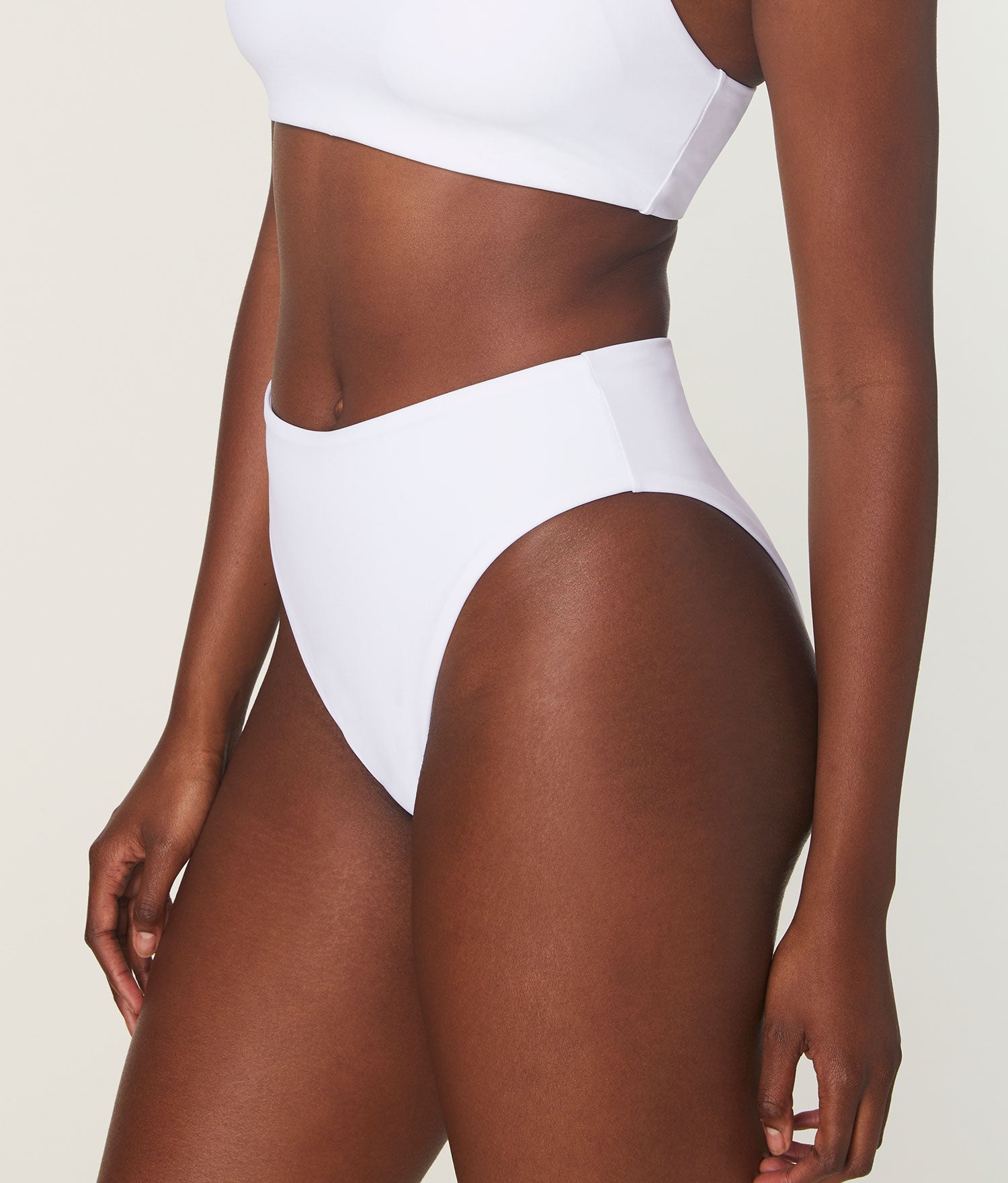 Ekolojik Naylon 90'lar Yüksek Bel Beyaz Bikini Altı