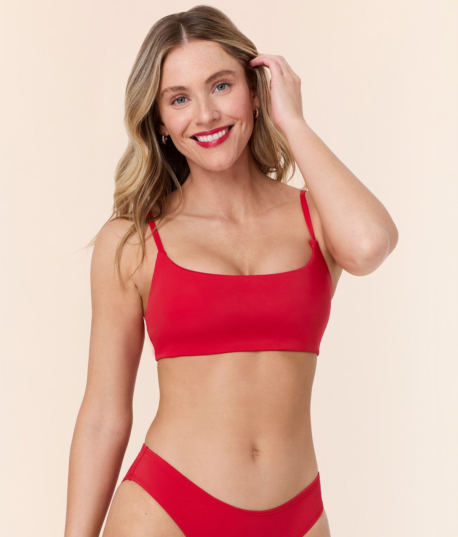Kiraz Kırmızısı Maui Bikini Üstü - Şık ve Rahat Tasarım