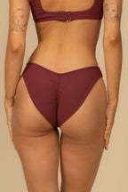 Bordo Ekstra Kapsama Sportif Lulu (Zig-Zag Dikiş) Bikini Altı