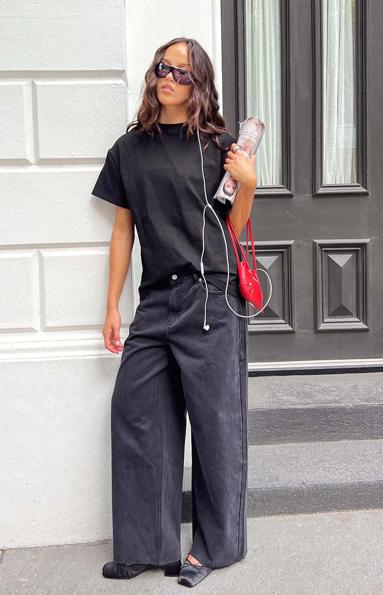 Onun Siyah Geniş Paça Boyfriend Jeanleri