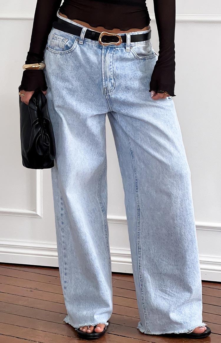 O Senin Işık Yıkama Denim Geniş Paça Boyfriend Jean
