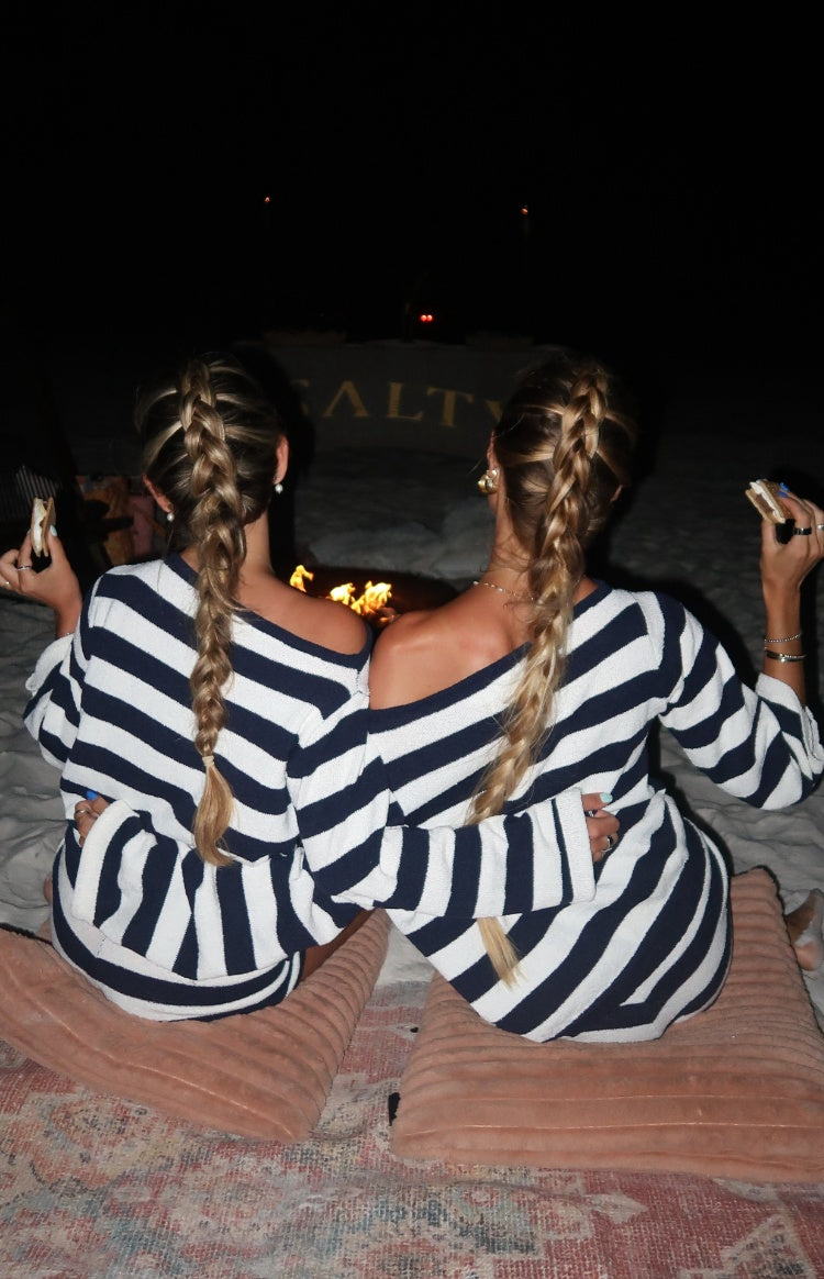 Willa Lacivert Çizgili Off Shoulder Triko Kazak