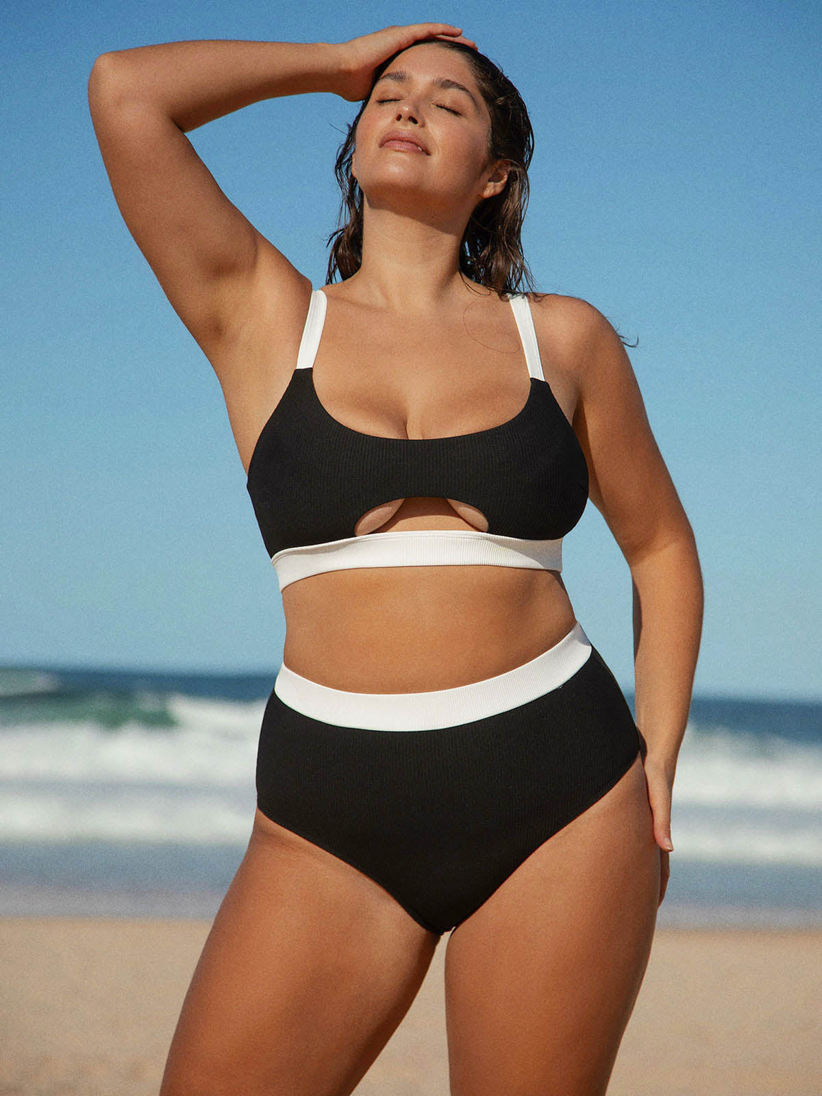 Şık Kontrast Detaylı Büyük Beden Bikini Altı - Rahat ve Modern