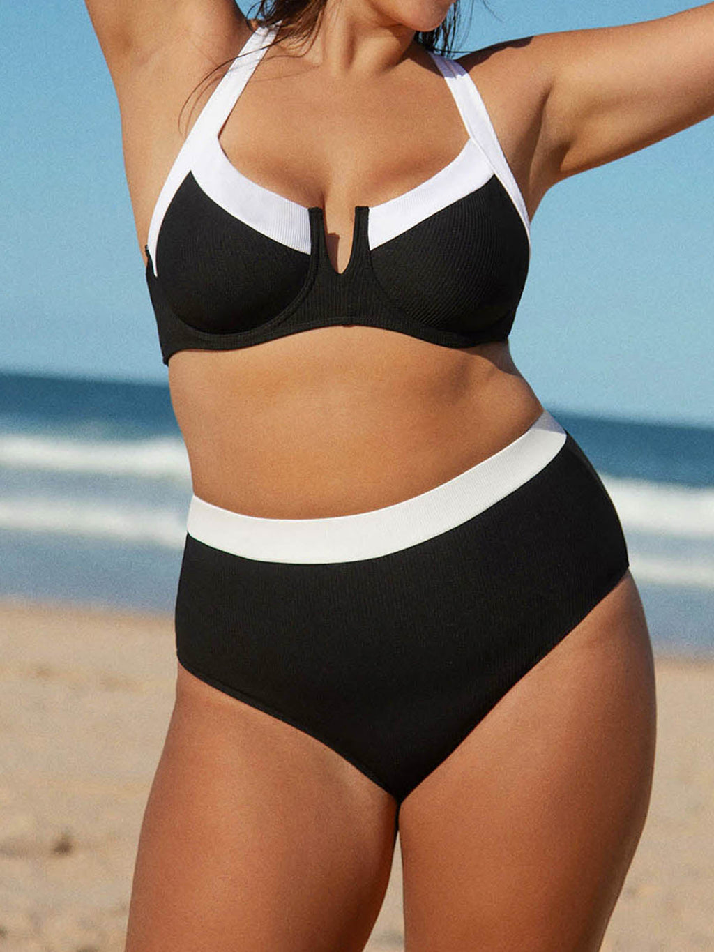 Şık Kontrast Detaylı Büyük Beden Bikini Altı - Rahat ve Modern