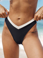 Şık Kontrast Dikişli V-Yaka Bikini Altı - Yaz Modası