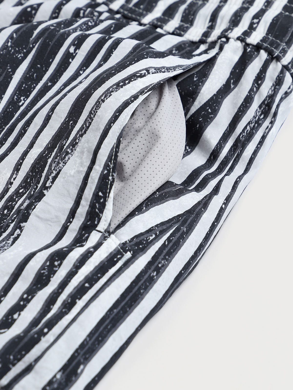 Hapnix® - Zebra Desenli Premium Erkek Yüzme Şortları