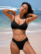 Şık Siyah Ribanalı Bikini Altı - Konfor ve Stil