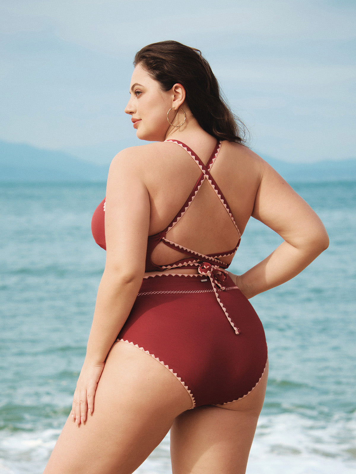 Şık Kırmızı Kontrast Dikişli Büyük Beden Bikini Altı