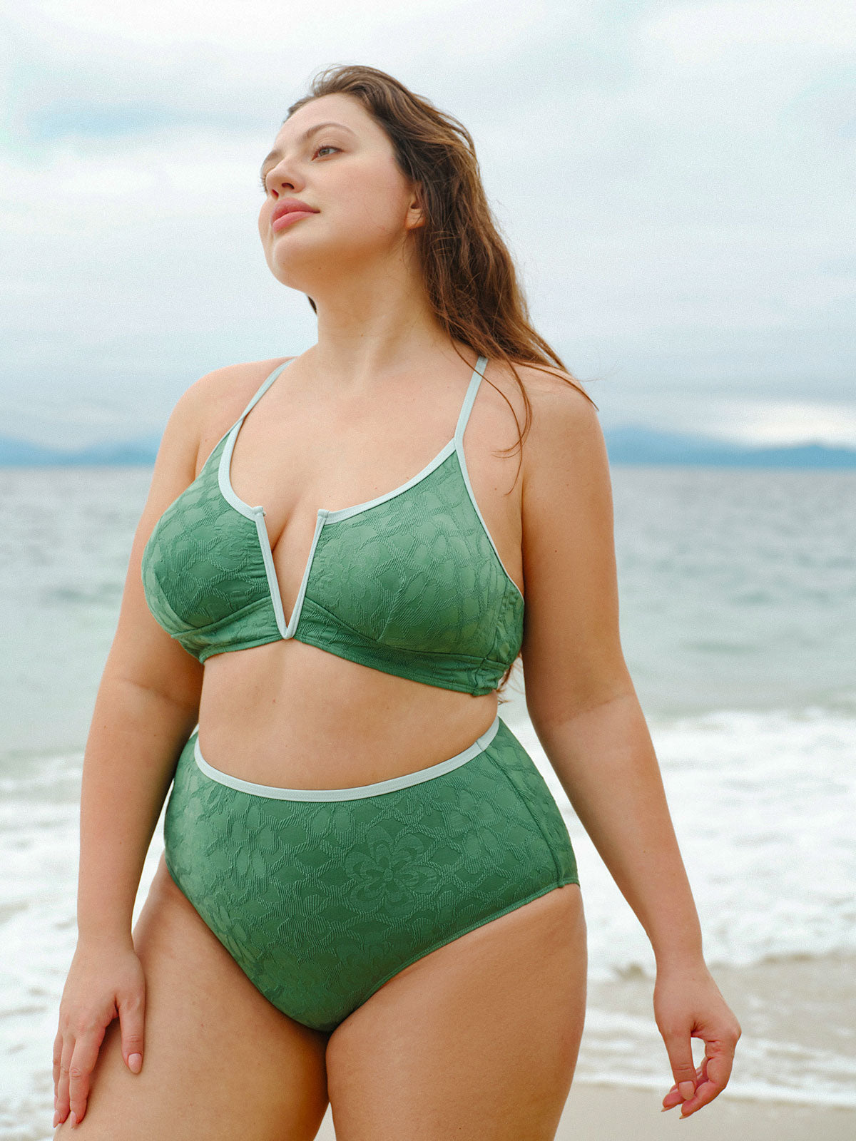 Koyu Yeşil Kontrast Büyük Beden Bikini Altı - Şık ve Rahat