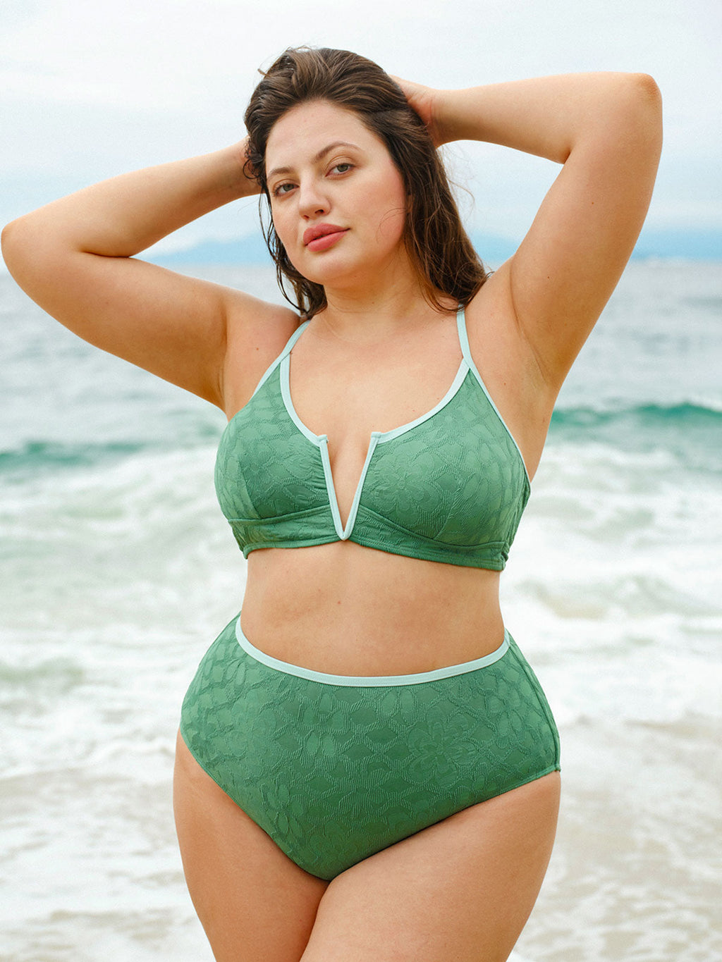 Koyu Yeşil Kontrast Büyük Beden Bikini Altı - Şık ve Rahat
