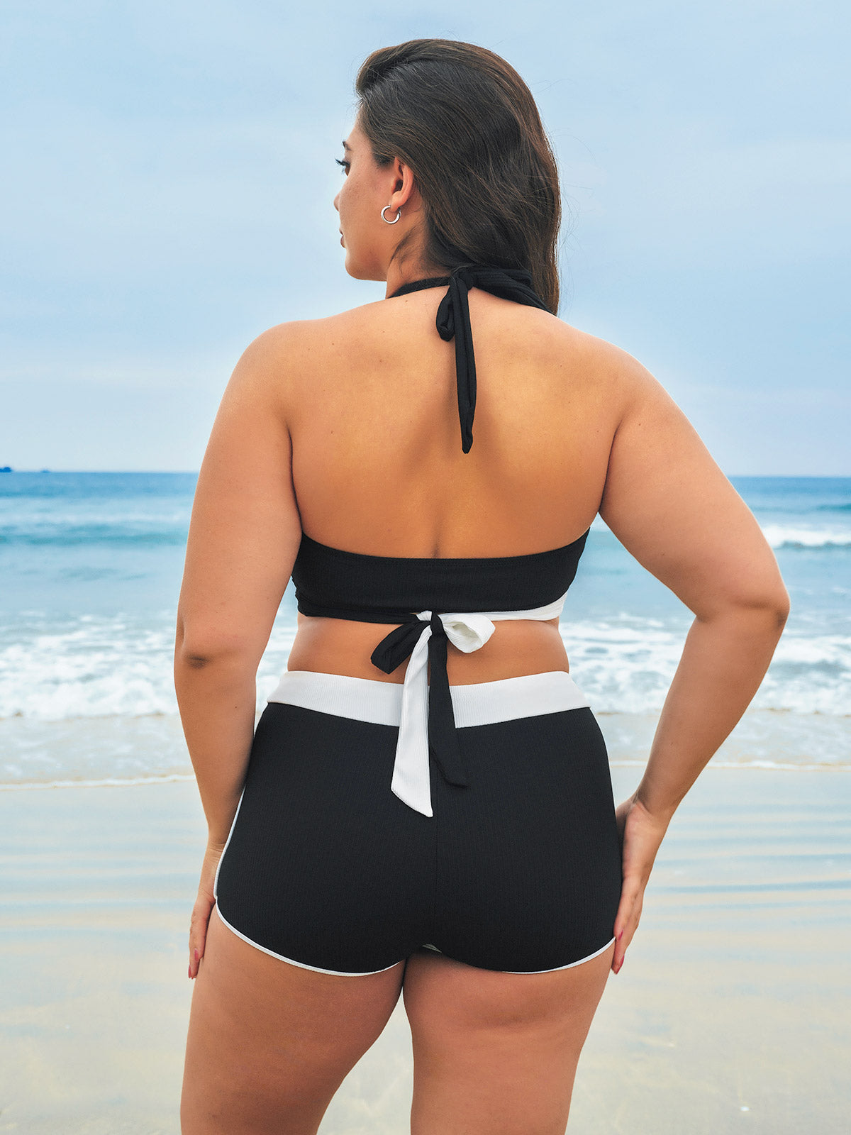 Şık Siyah Tam Kapama Büyük Beden Bikini Altı