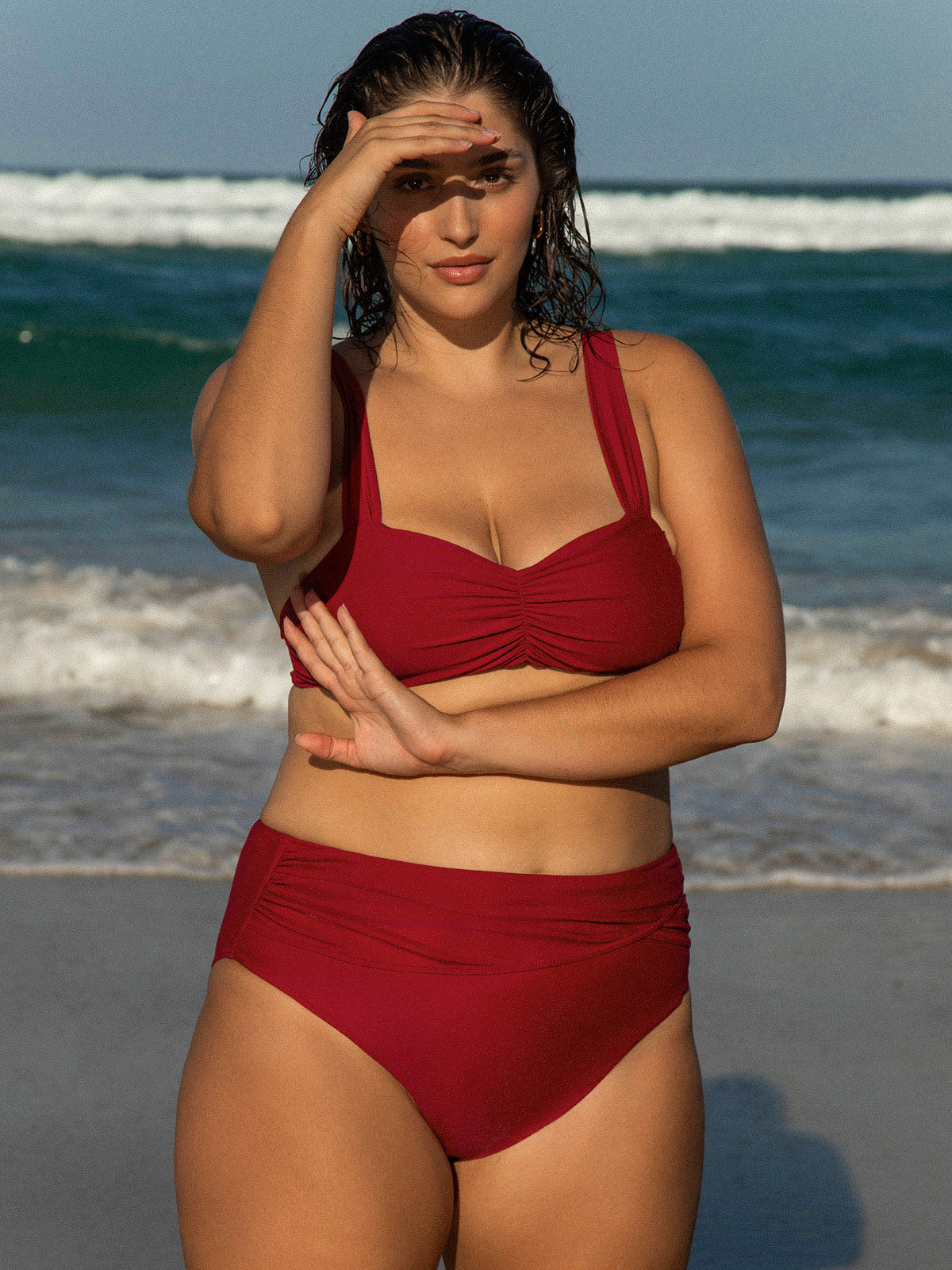 Rüzgarlı Kırmızı Büyük Beden Bikini Altı - Şıklık ve Rahatlık