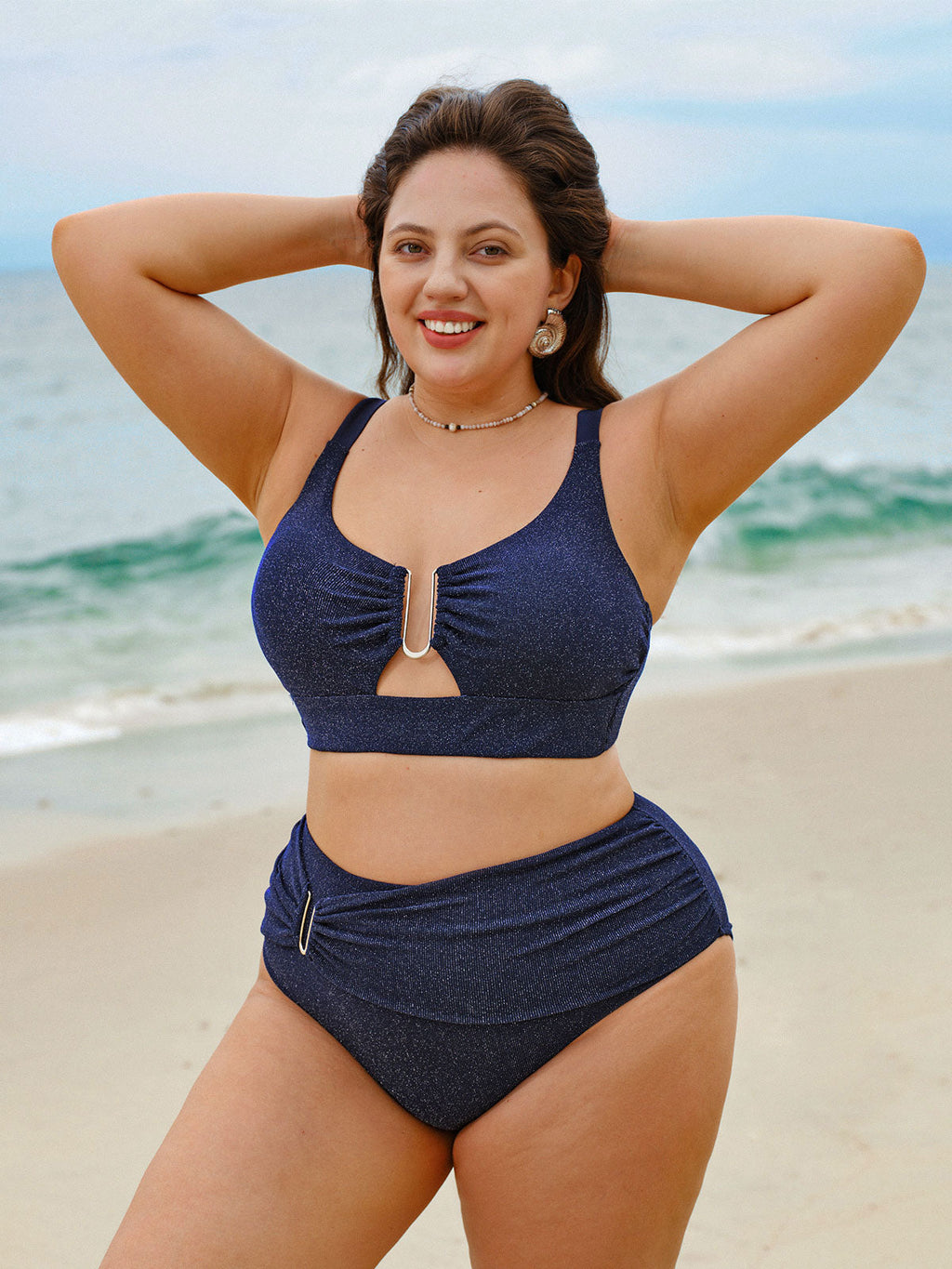 Simli Mavi Büyük Bedene Bikini Üstü - Şık ve Rahat