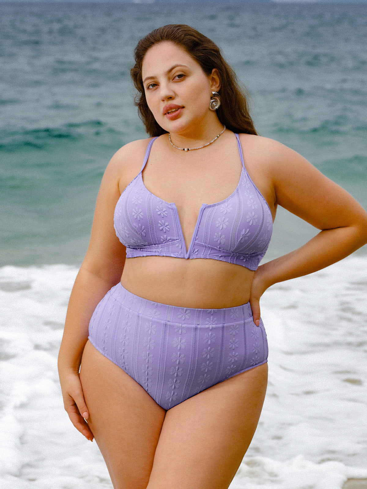 Mor Jakarlı V Yaka Büyük Beden Bikini Üstü - Şık ve Rahat
