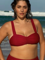 Kırmızı Büzgülü Büyük Beden Bikini Üstü - Şık ve Rahat