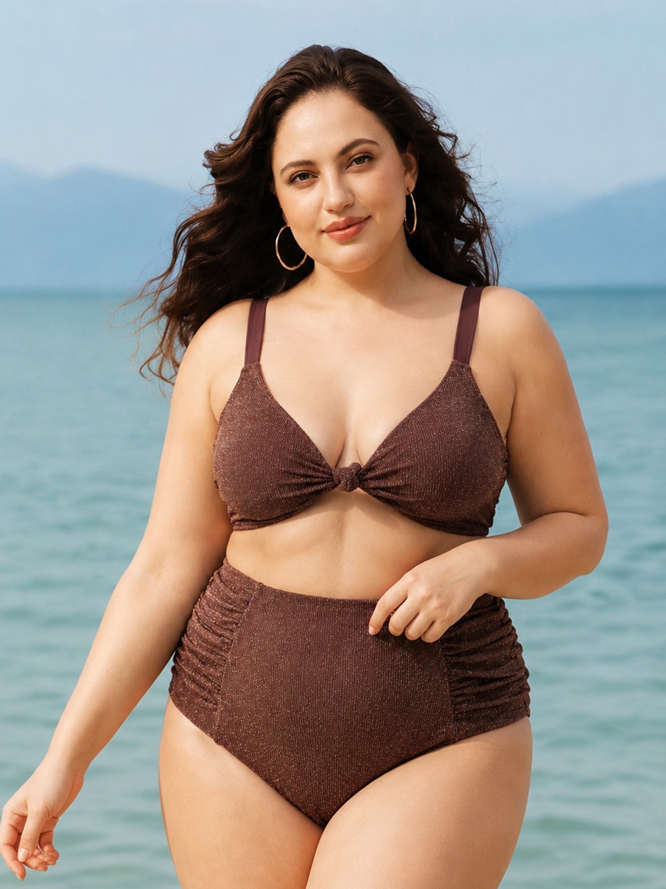 Koyu Kahve Parlak Büyük Beden Bikini Üstü - Şıklık ve Konfor