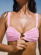 Premium Pembe Dokulu O-Halka Bikini Üstü - Şık ve Rahat