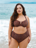 Leopar Desenli V Yaka Büyük Beden Bikini Üstü - Şıklık ve Konfor