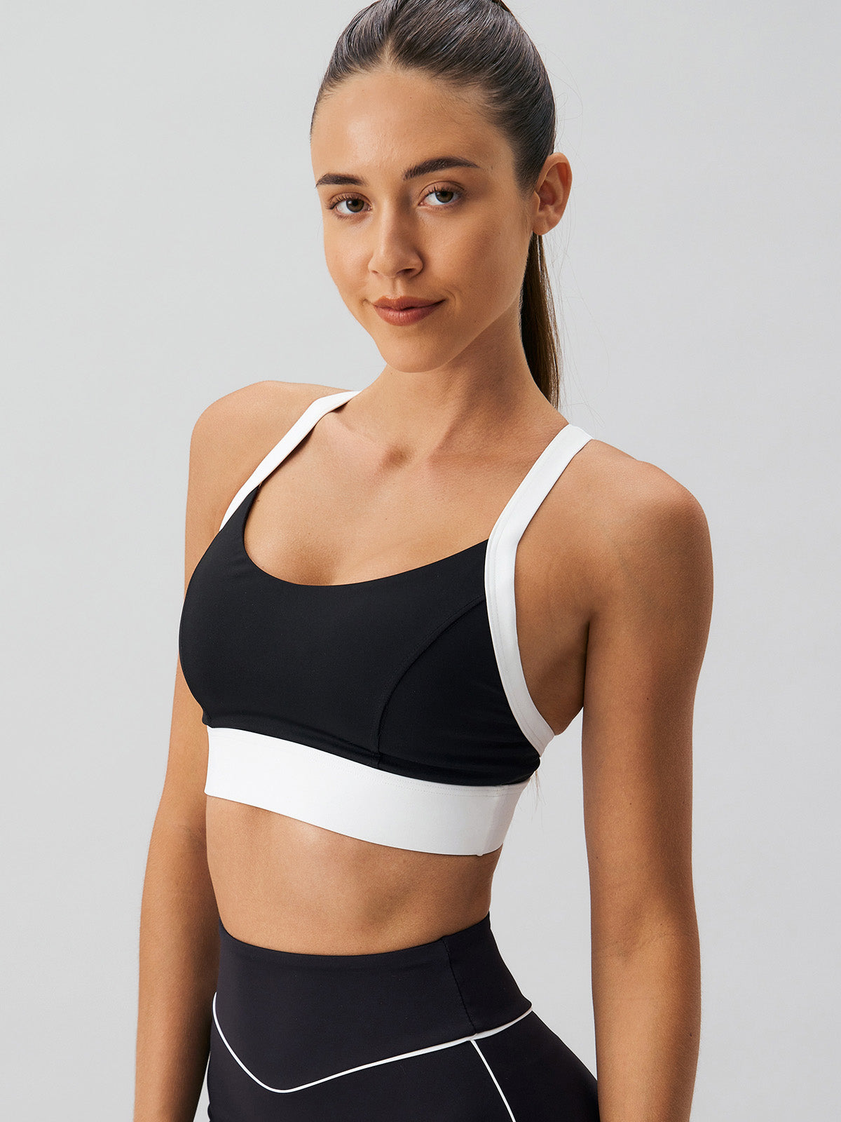 Premium Siyah Doğal Bel Lycra® Kısa Şort