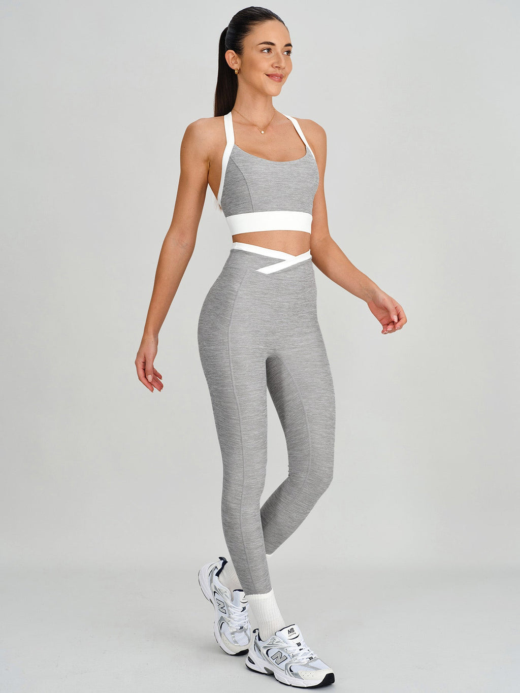 Yüksek Destekli Heather Gri Renk U Yaka Spor Sütyeni