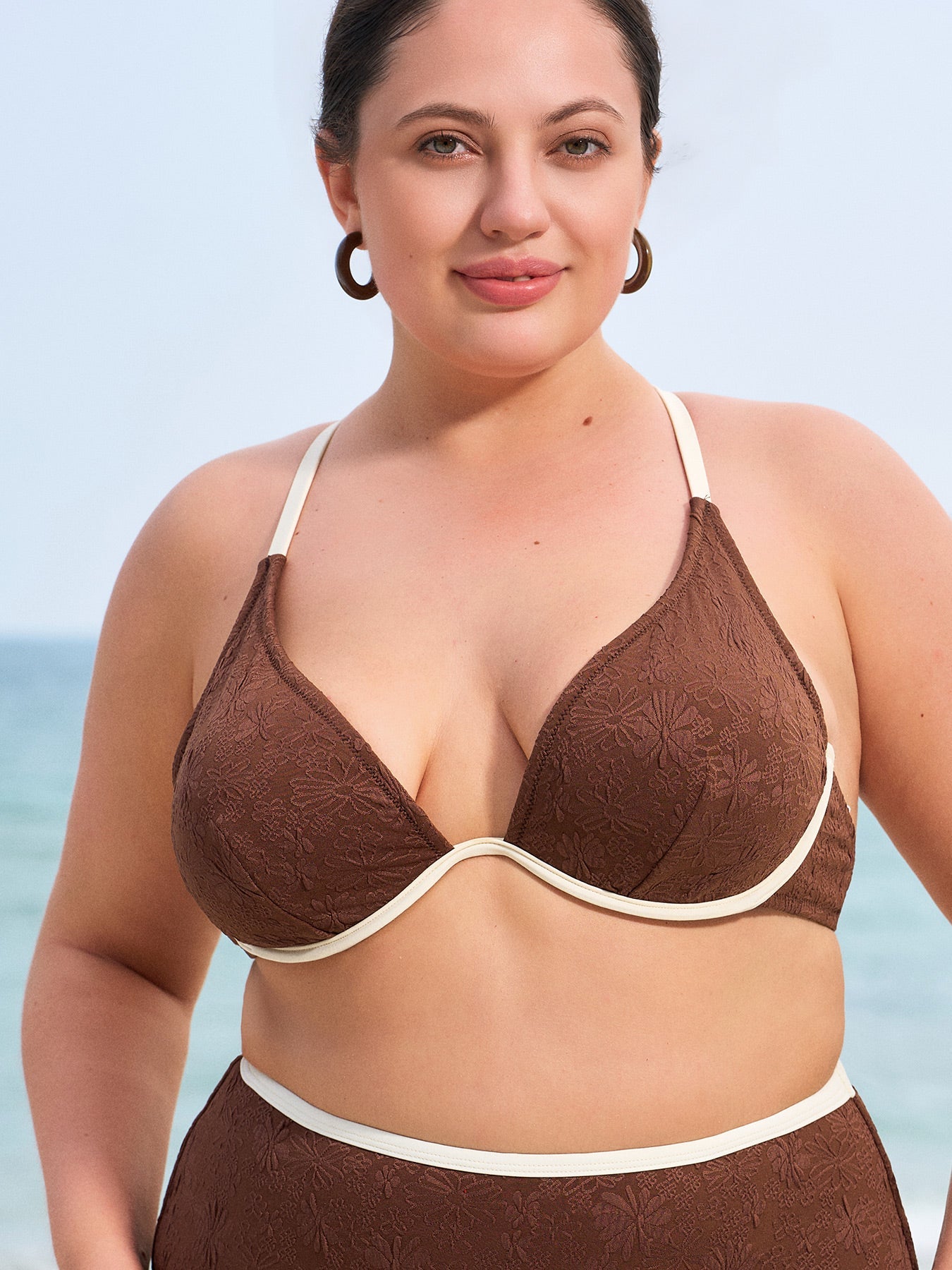 Koyu Kahverengi Dokulu Büyük Beden Bikini Üstü - Şık ve Rahat