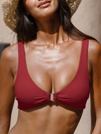 Ribanalı Kırmızı Şarap Bikini Üstü - Şık ve Rahat