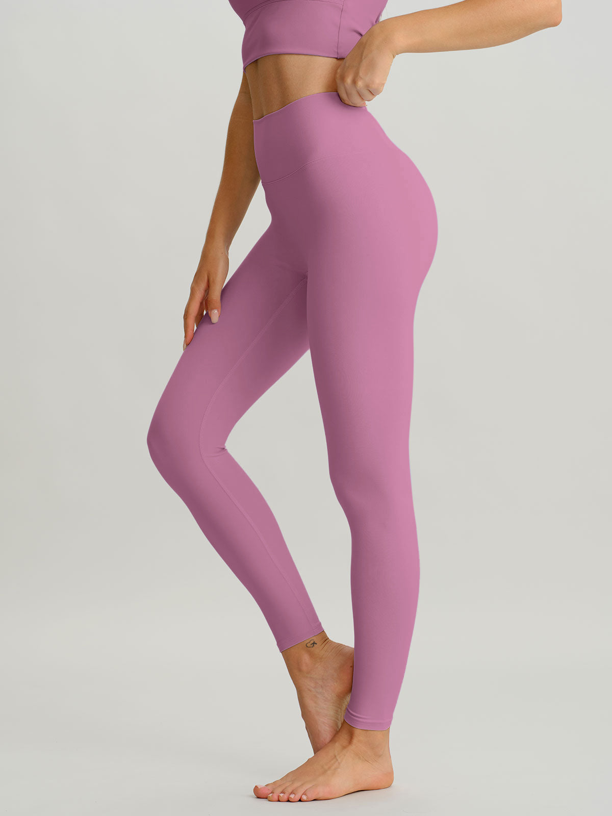 Premium Pembe Kesik Tayt - 24 İnç Şıklık ve Konfor