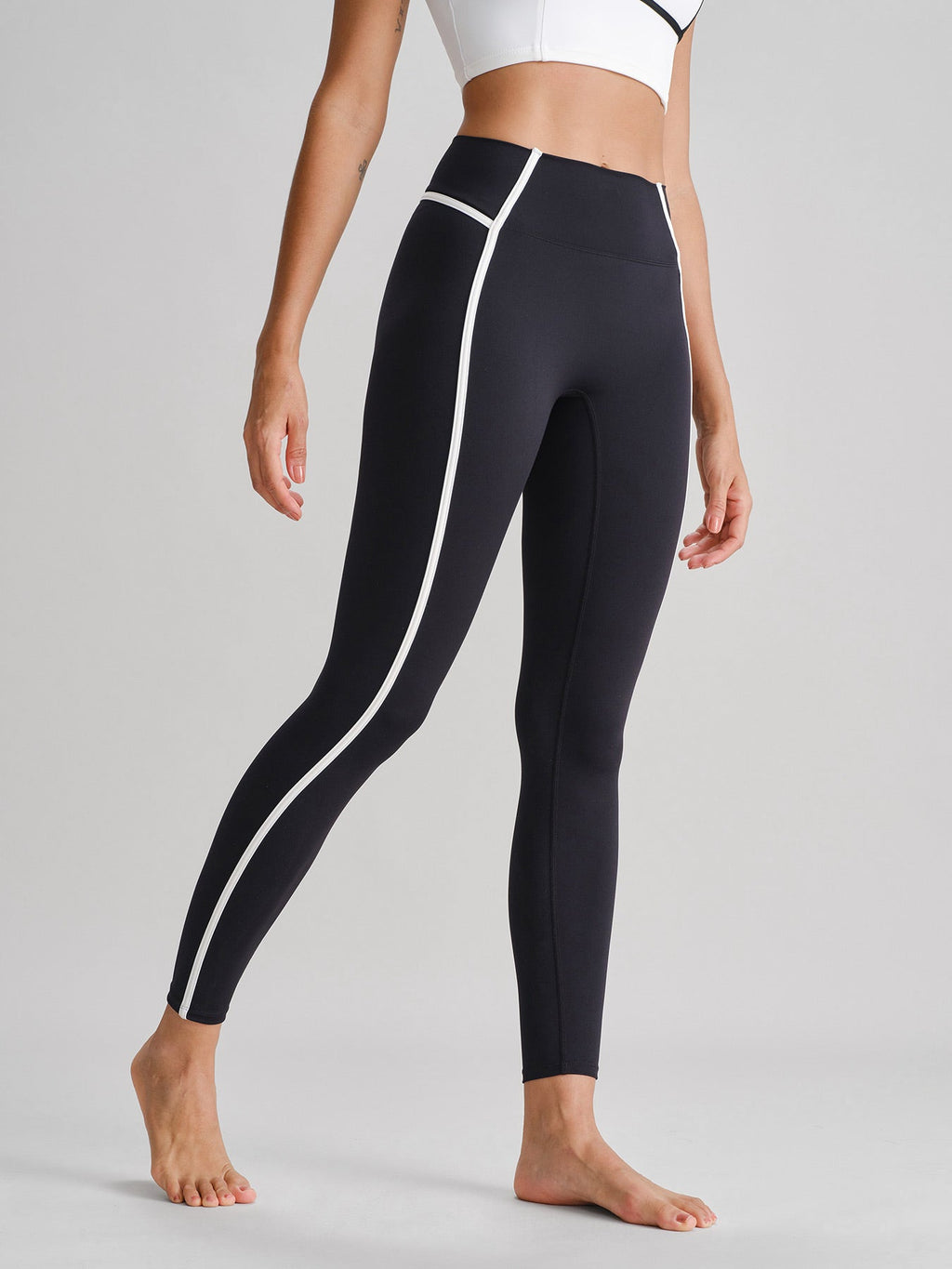 Yüksek Bel Siyah Yan Şerit Legging - 27 İnç