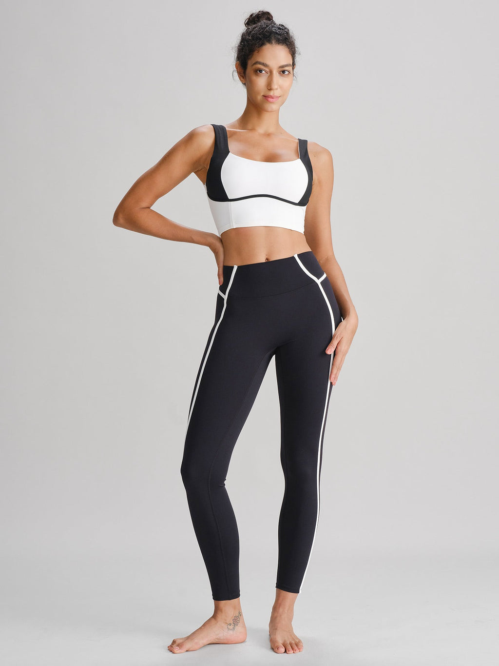 Yüksek Bel Siyah Yan Şerit Legging - 27 İnç